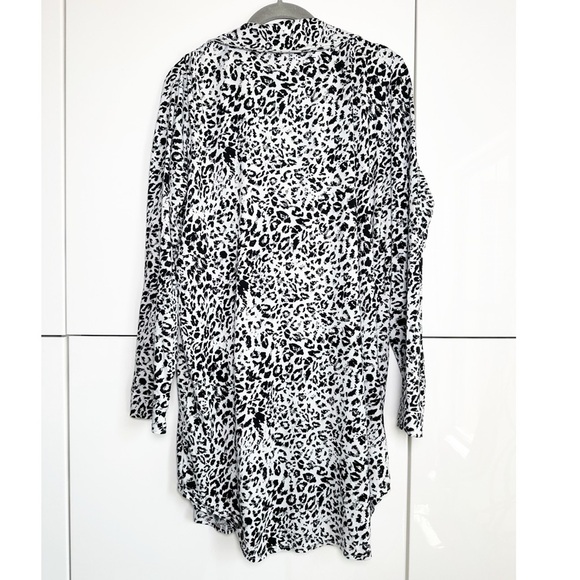 Nine West Nightgown Black White Leopard Print Size Medium Button Front - Picture 4 of 7
